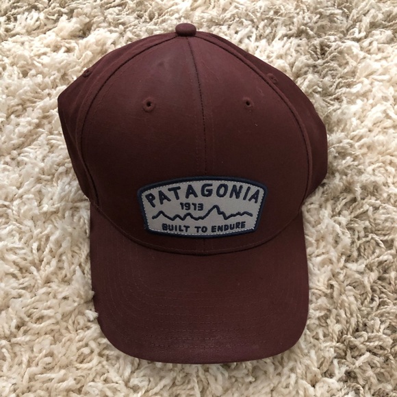 maroon patagonia hat